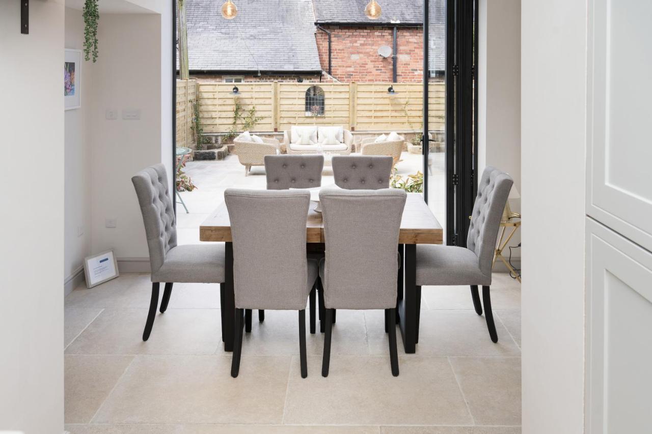 Townhouse By Harrogate Serviced Apartments מראה חיצוני תמונה