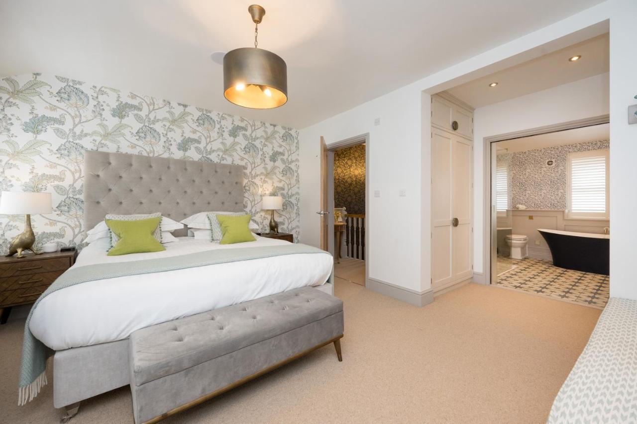 Townhouse By Harrogate Serviced Apartments מראה חיצוני תמונה