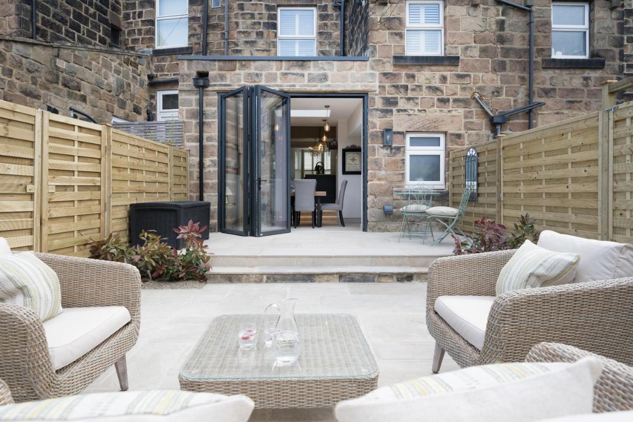 Townhouse By Harrogate Serviced Apartments מראה חיצוני תמונה
