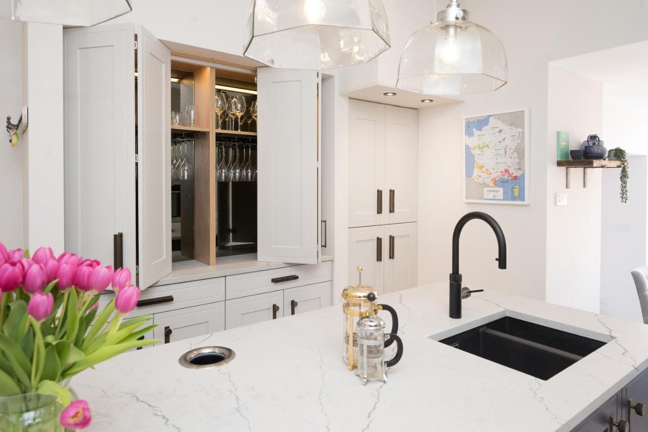 Townhouse By Harrogate Serviced Apartments מראה חיצוני תמונה